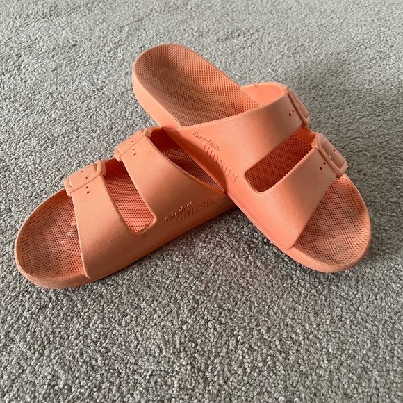 Freedom Moses Shoes | Freedom Moses Rubber Sandals | Poshmark